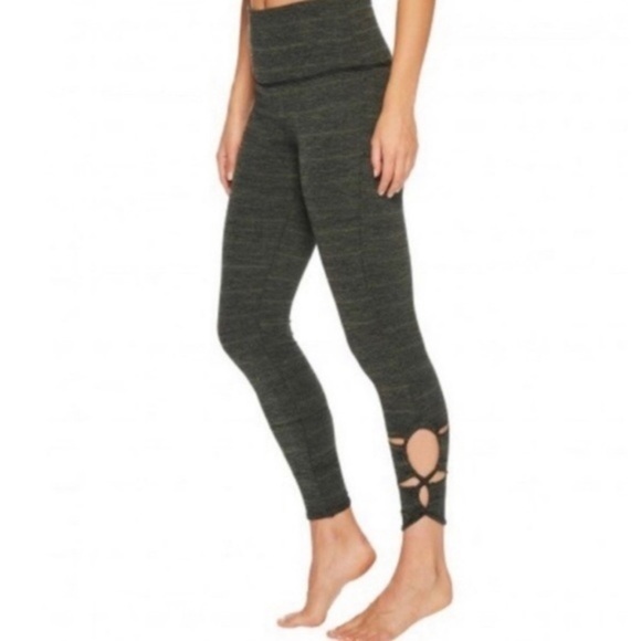 Free People Movement 7/8 Revolve Legging Green Combo - Picture 8 of 11